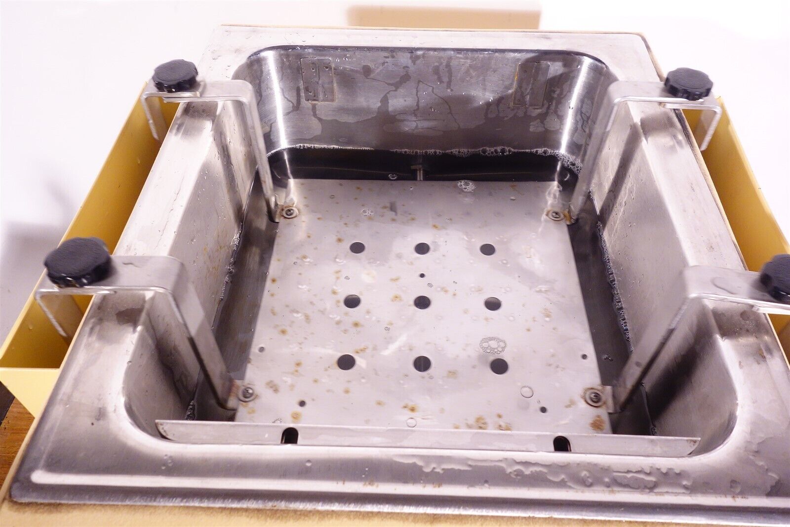 LabLine 3545 Water Bath Shaker Tested, Working Great