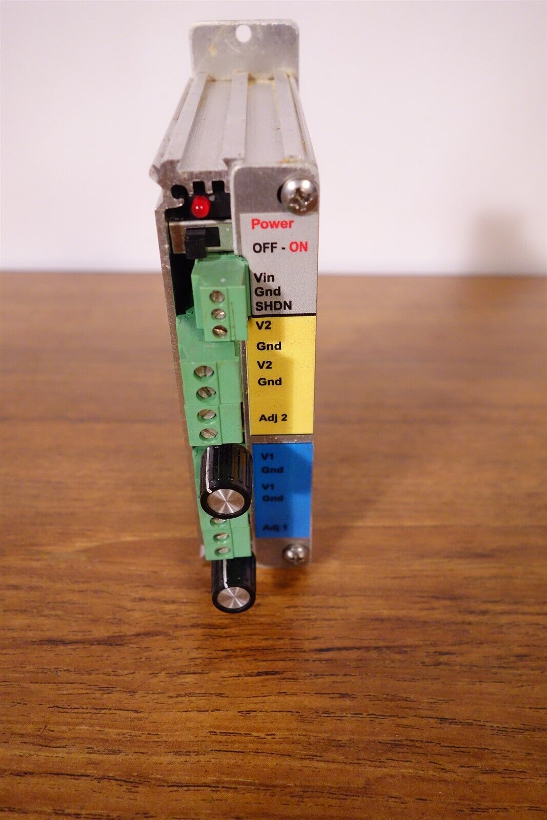 Dynamax AVRD Adjustable Voltage Regulator For Data Collection 