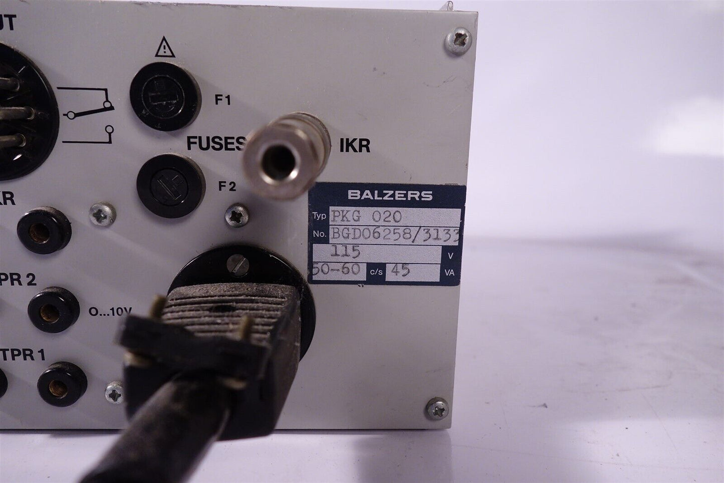 Balzers PKG 020 Pirani-Cold Cathode Vacuum Gauge Controller