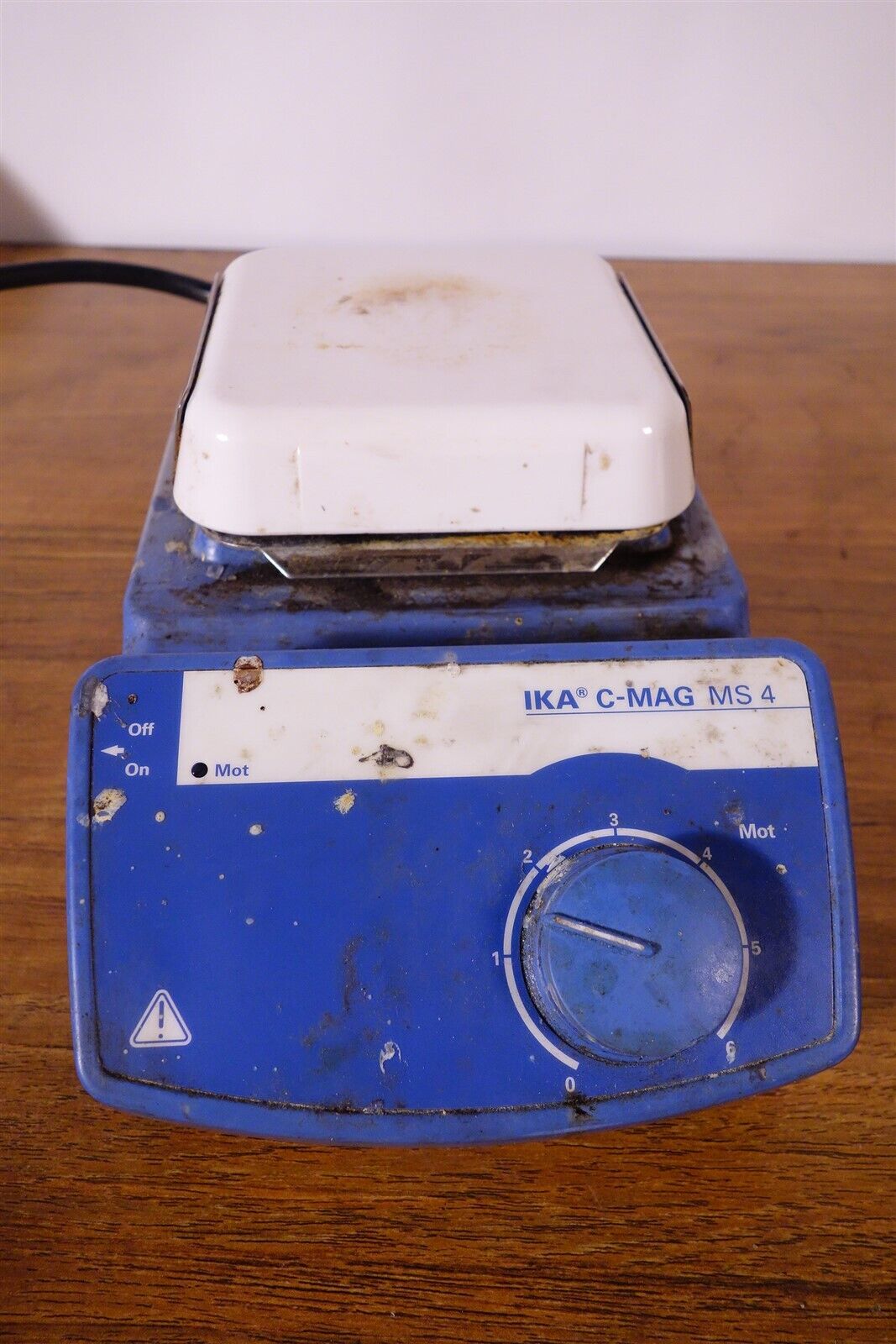 Ika C-MAG MS-4 Magnetic Stirrer 4" Ceramic Plate w/ Power Cord
