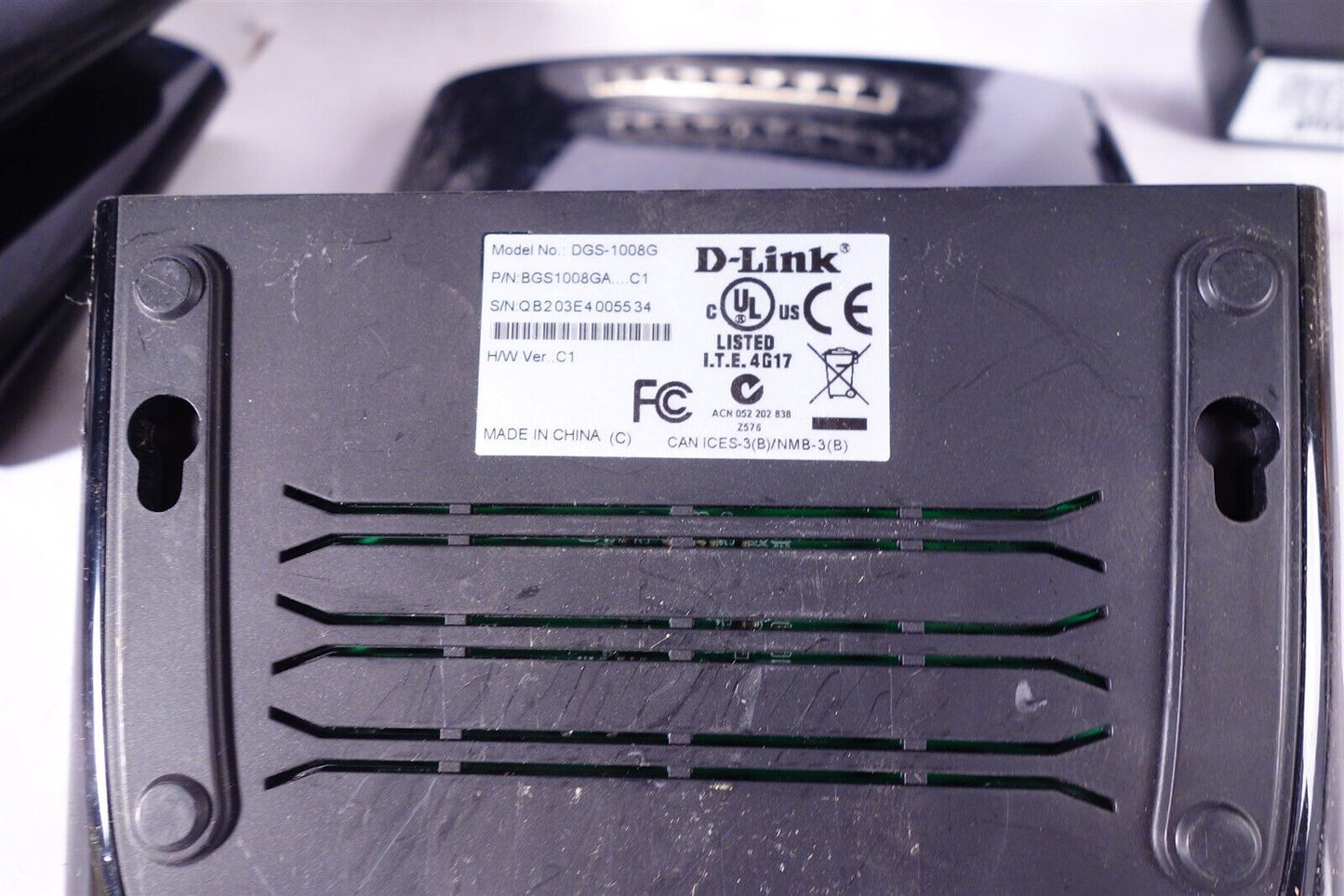 Large Lot of D-Link DGS-1008G Routers Working but no included power supplies