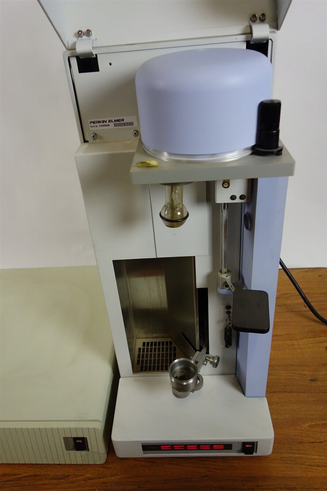 Perkin Elmer TGA 7 Thermogravimetric Analyzer with TAC 7/DX Controller