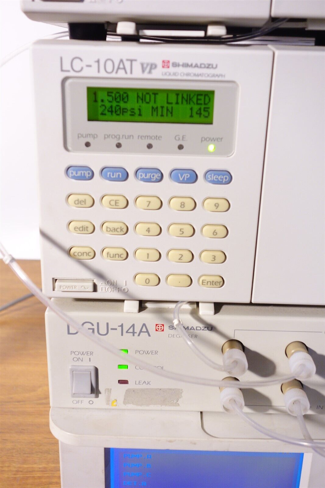 Shimadzu HPLC System (2) LC-10AT DGU-14A SCL-10A 