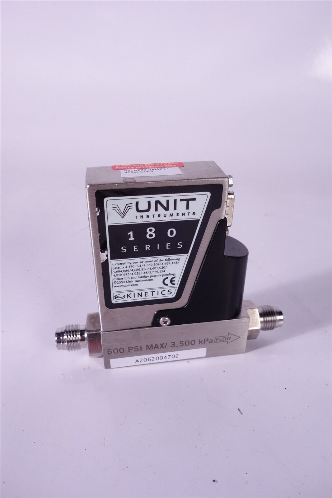 Unit Instruments UFC-180 Mass Flow Controller C4F8 Octafluorocyclobutane