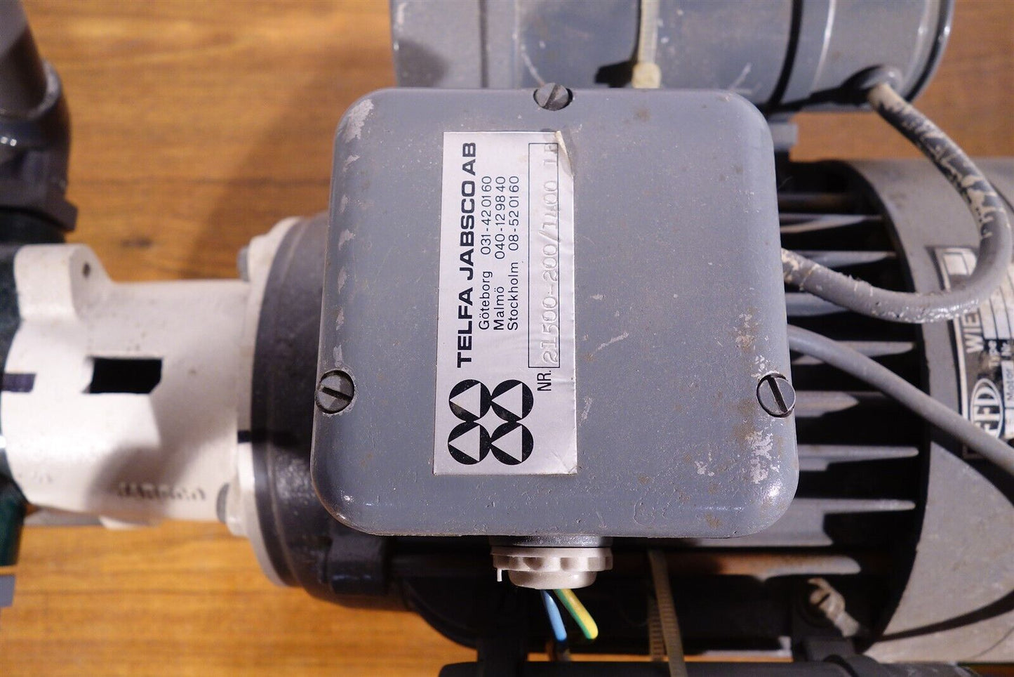 JABSCO 21500-200 epoxy / acid / detergent INDUSTRIAL PUMP 