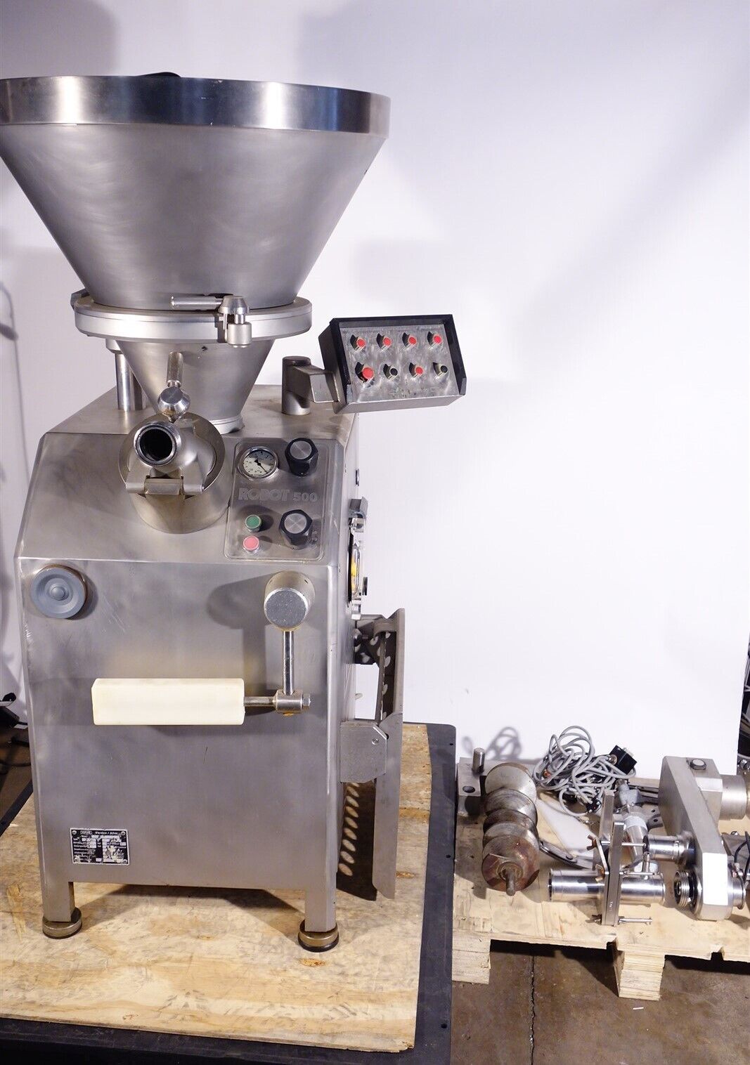 VMAG Robot 500 with Parts / Accessories 